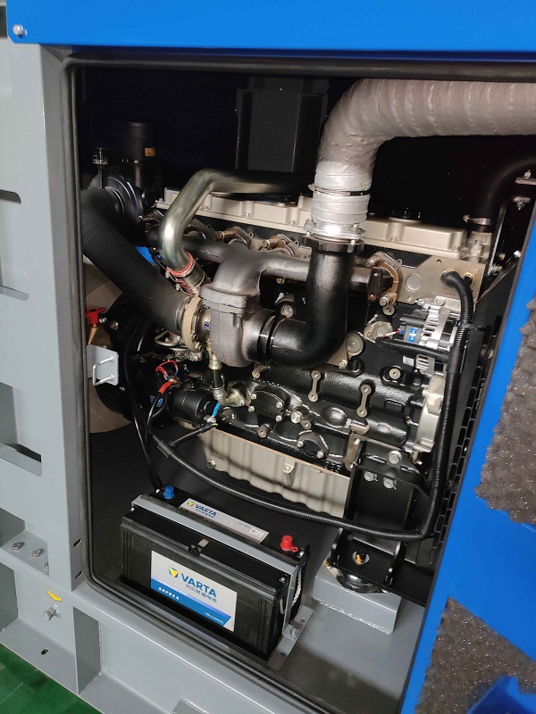 Perkins 1106A-70TAG2 engine (2)