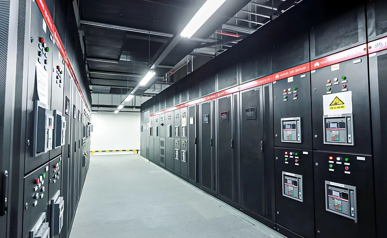 Generator for Data Centers Generator for Data Centers
